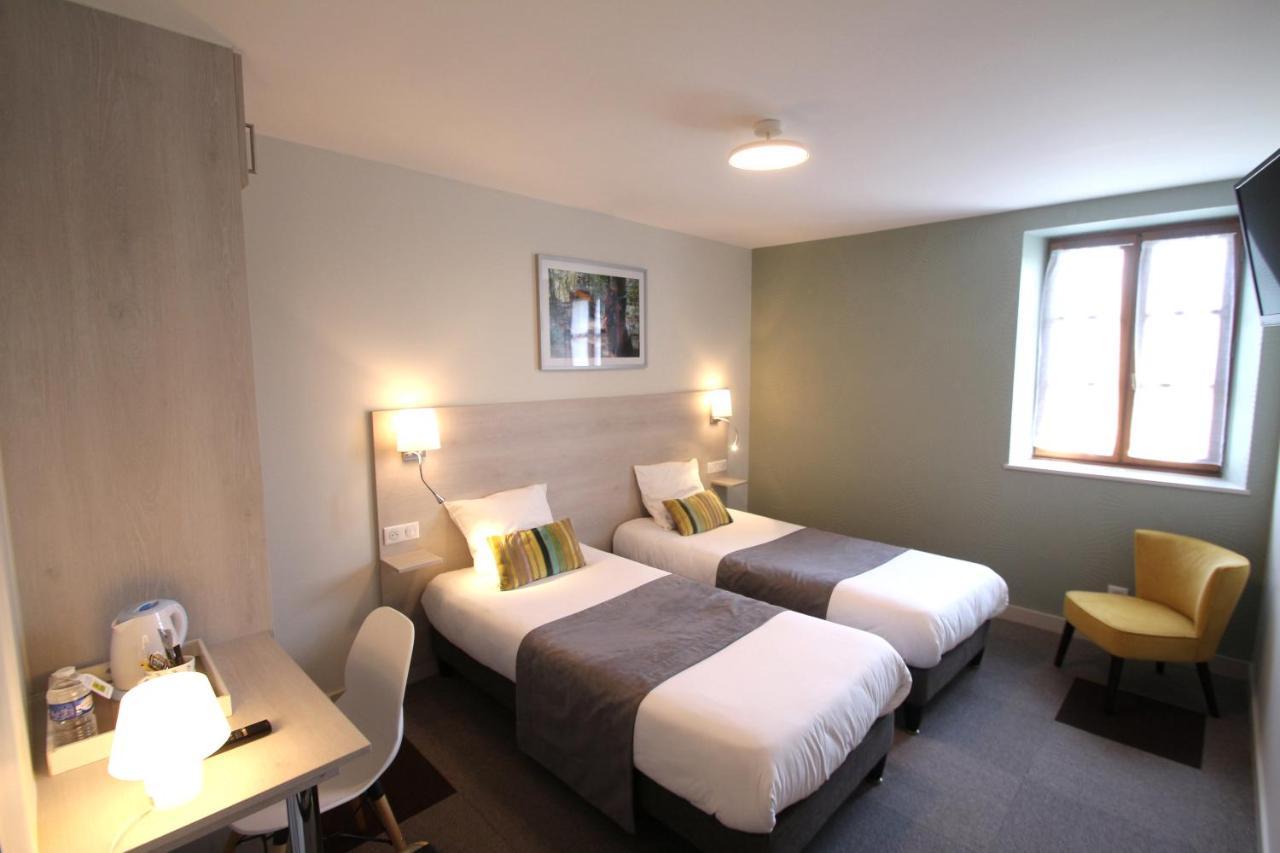 Logis Hotel Archambeau Thonac Екстериор снимка